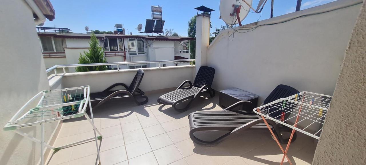 Triblex Villa I Private Beach I Walking Distance To The Sea 300 Meters Side Exterior photo